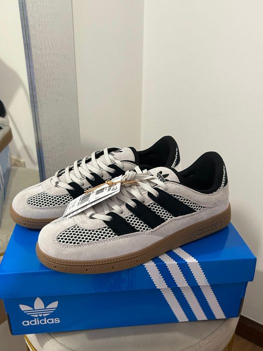 Adidas Spezial ST