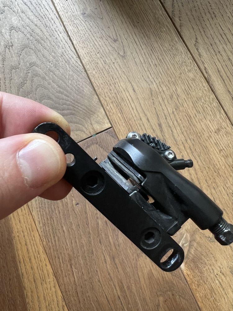 Shimano GRX RX400 zaciski hamulcowe przód + tył – 100% sprawne