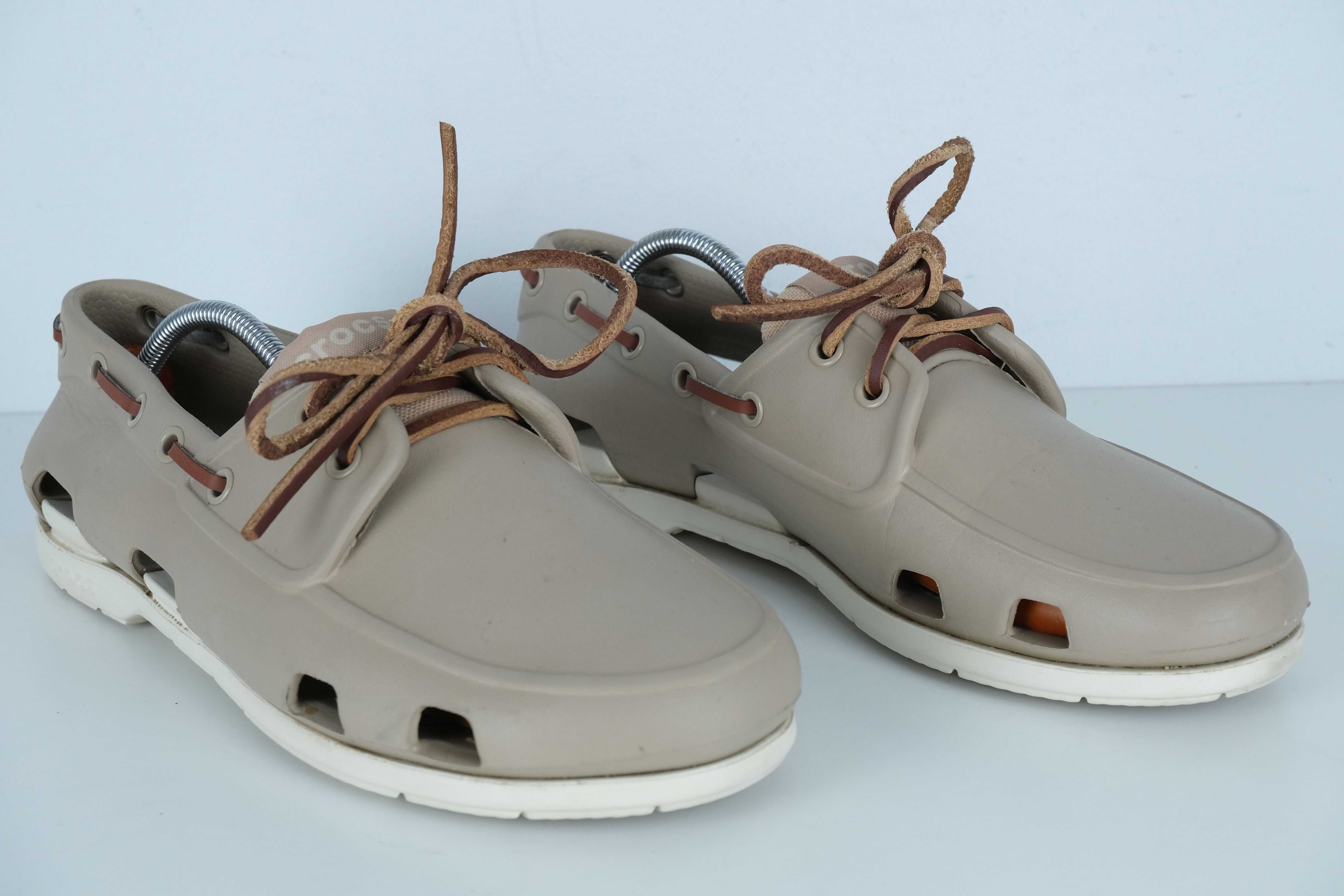 Crocs mokasyny M8-41/42