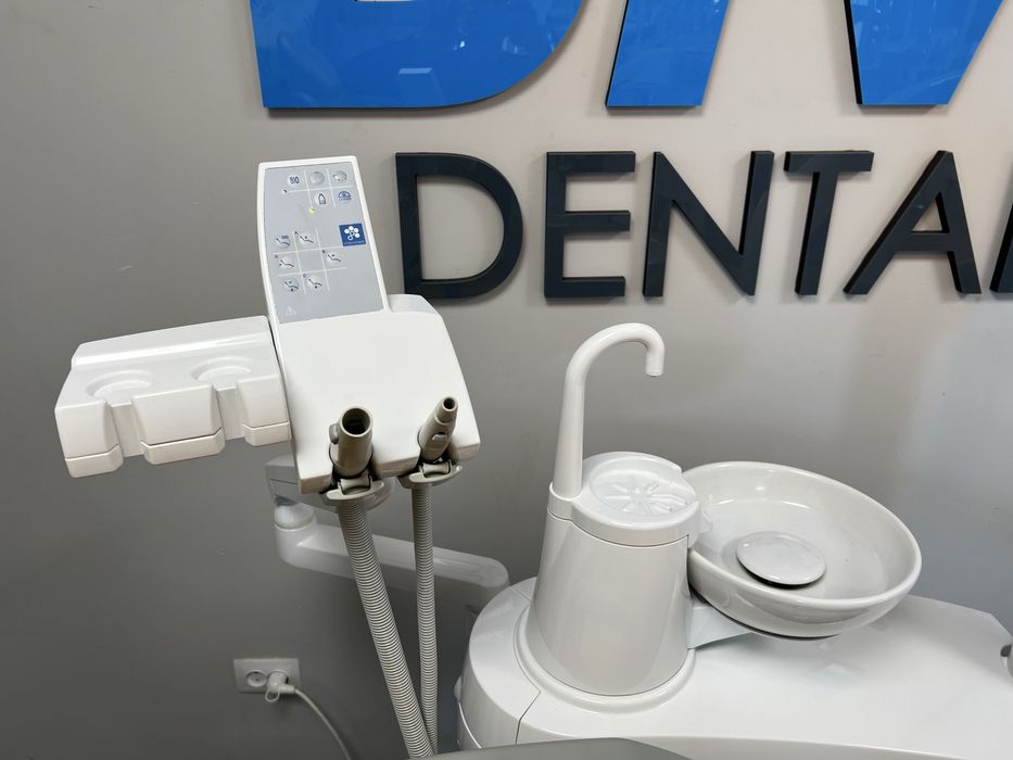 Стоматологічна установка SternWeber S280 TRC