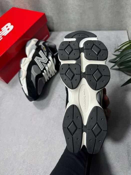 Чоловічі кросівки New balance 9060 Cordura GTX ТЕРМО