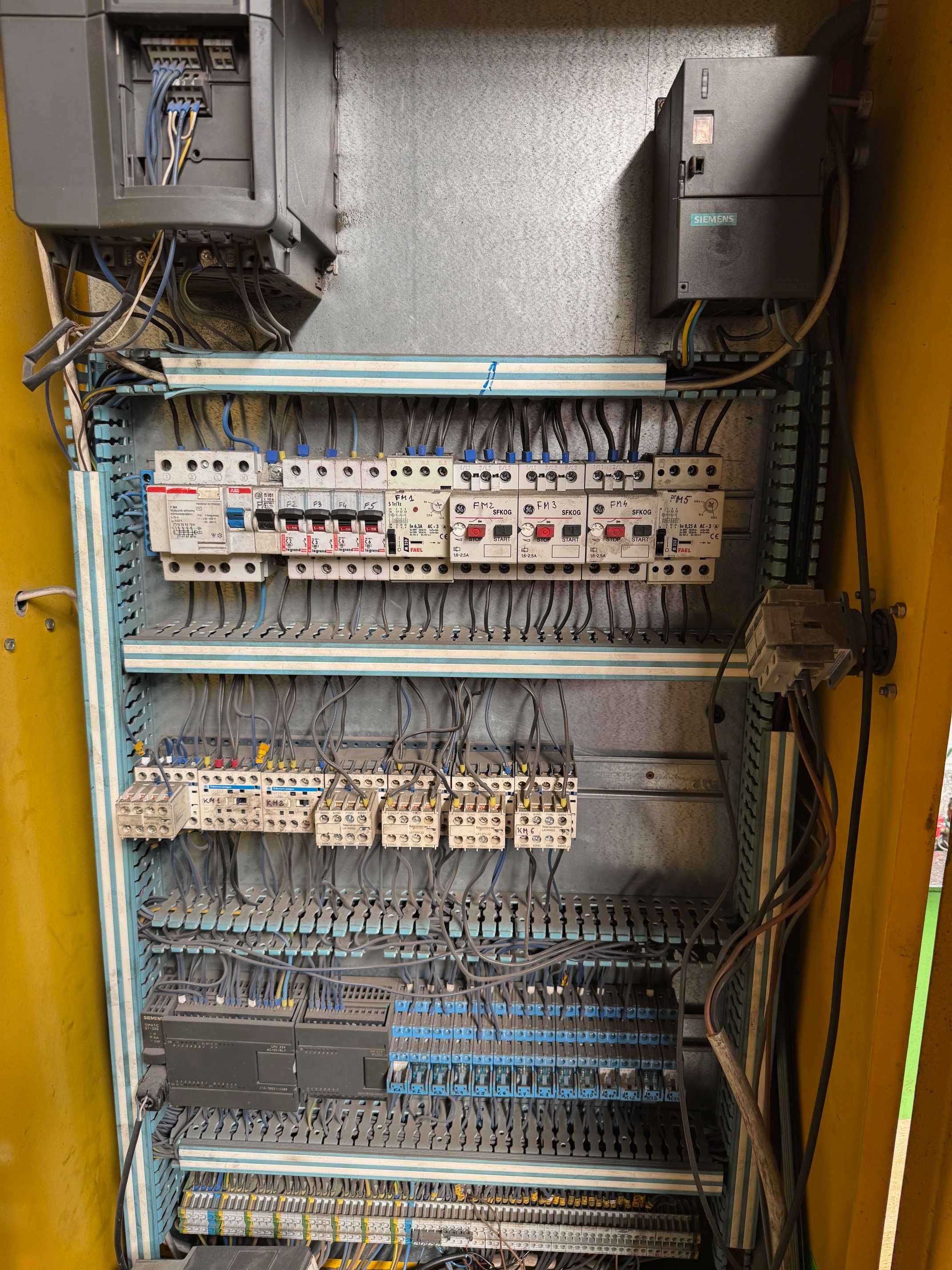 Automat do produkcji siatki ogrodzeniowej