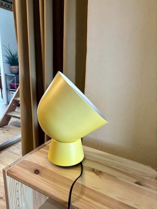 Lampa stołowa / ścienna Ikea PS 2017 proj. Ola Wihlborg