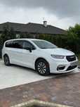 Chrysler Pacifica Chrysler Pacifica Hybrid, nowy model 2024, super stan