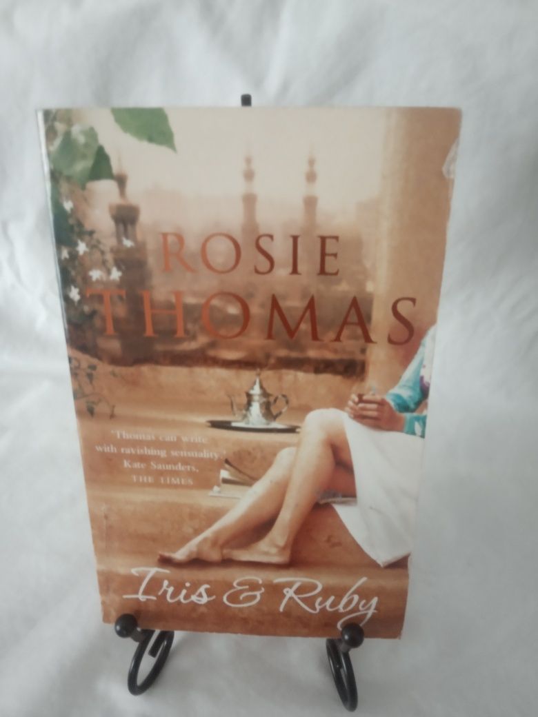 Iris & Ruby Rosie Thomas