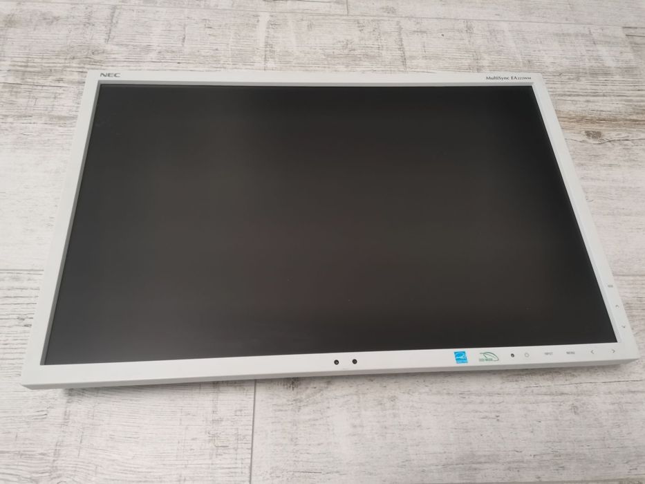 Монітор 22" NEC EA223WM — робочий, білий