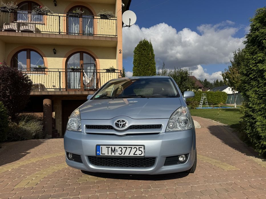 Toyota Corolla Verso 7 osobowa 1.8 B+LPG