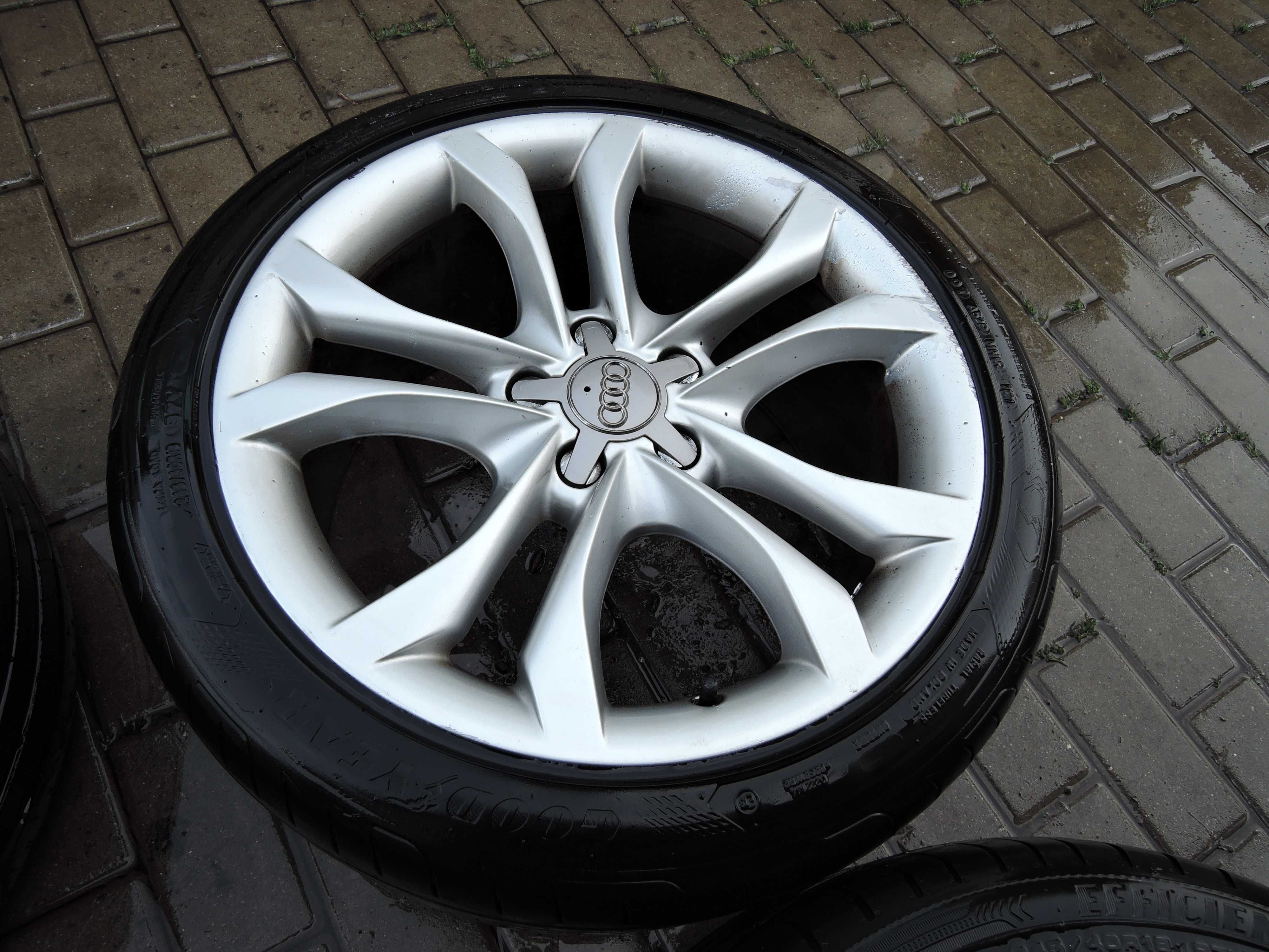 Felgi aluminowe AUDI TTS 8J 9.0" x 18" 5x112 ET 52