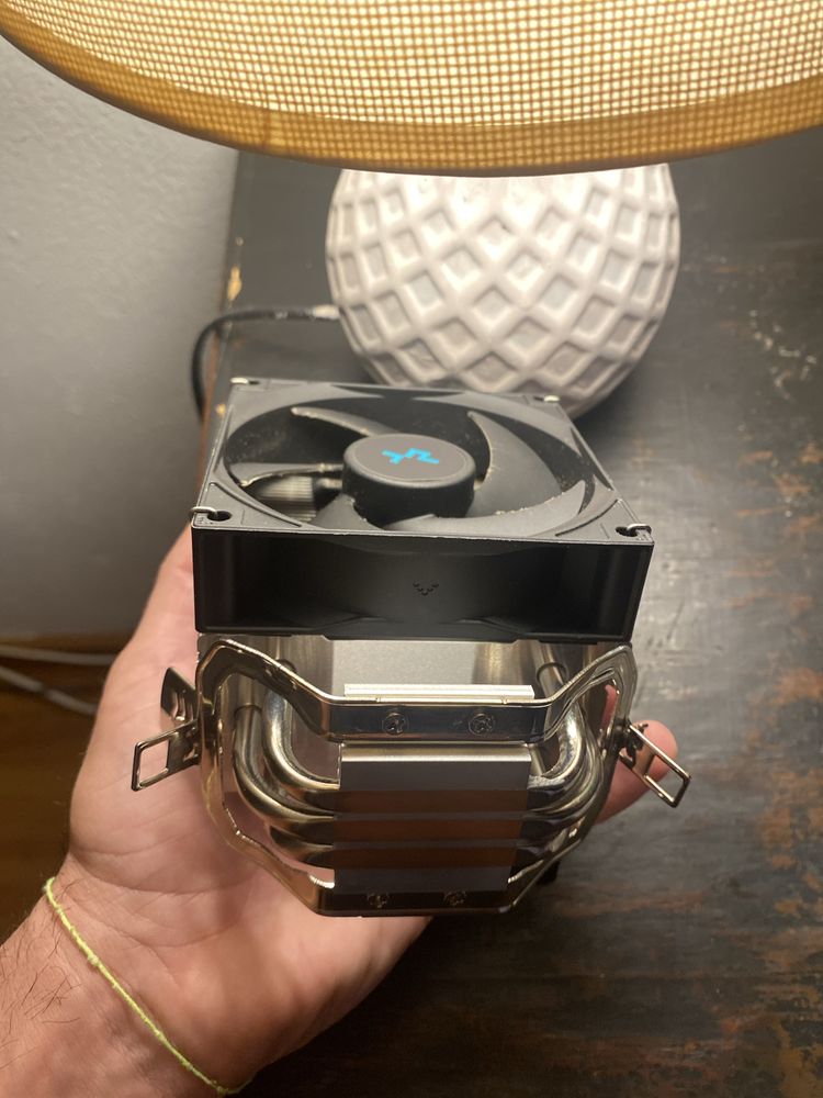 DeepCool AG300 como novo .air cooler