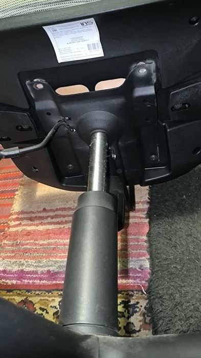 Компьютерное кресло