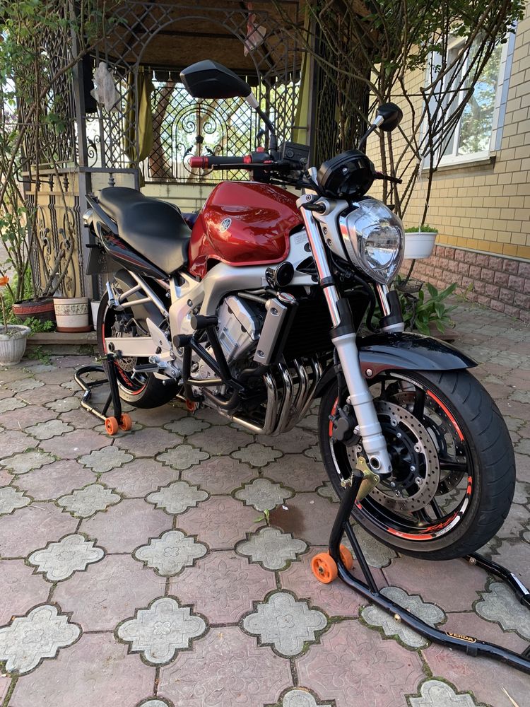 Yamaha fz6n 2005