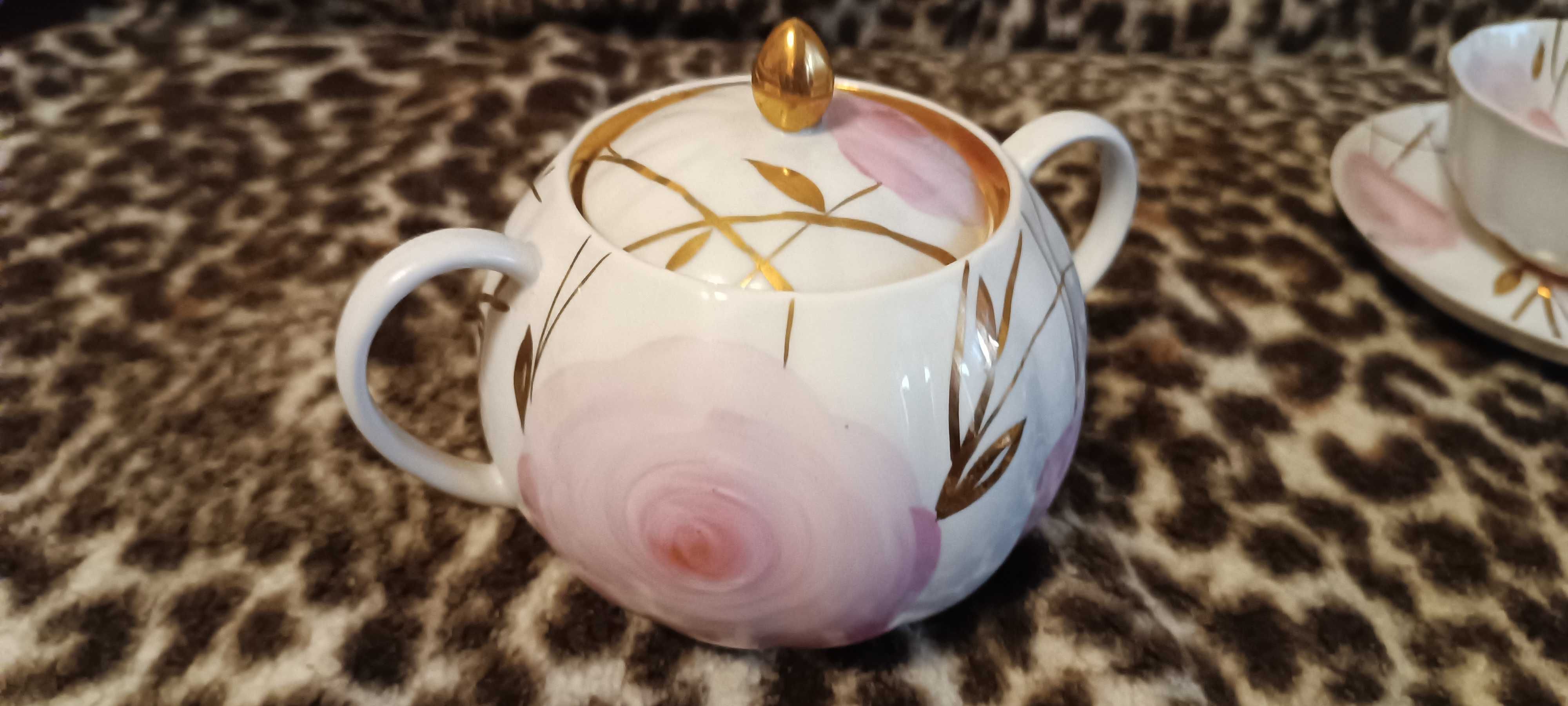 Чайний сервіз японський фарфор "розовые агашки" дулево