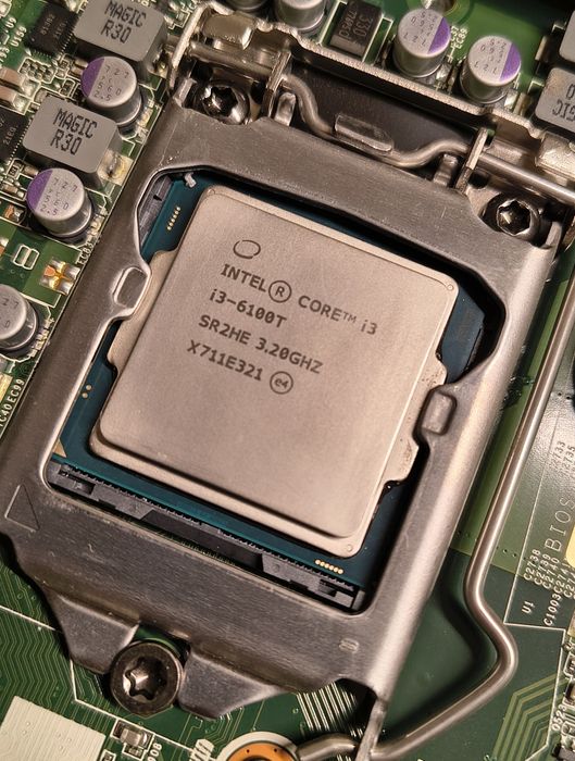 Intel i3-6100T TDP 35W