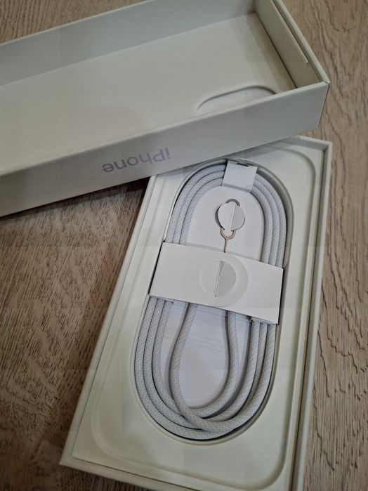 Vendo iPhone 17 256gb roxo novo com garantia de loja