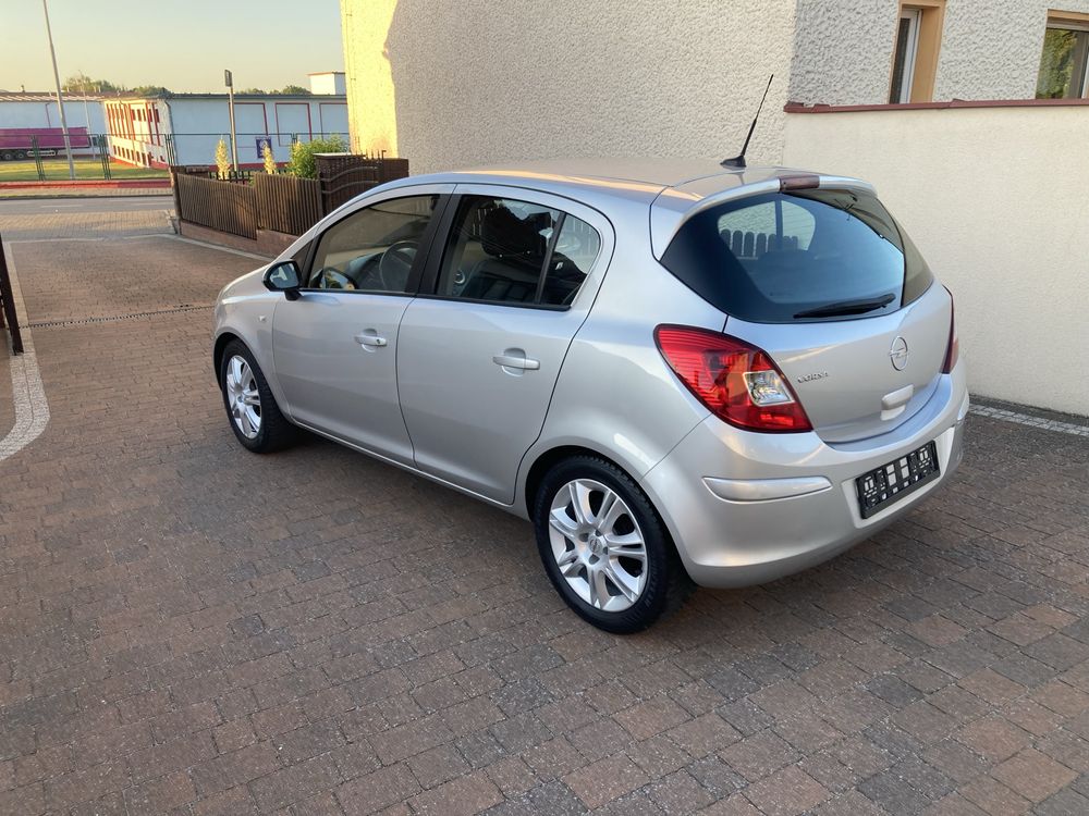 Opel Corsa D 2010r.