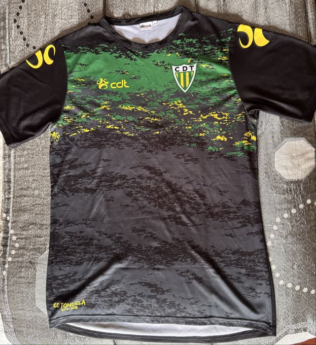 Camisola treino Tondela 2017/18