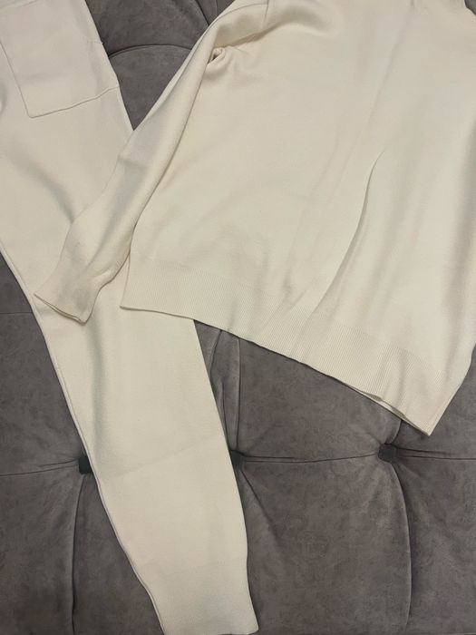 Костюм молочний Lara S-M