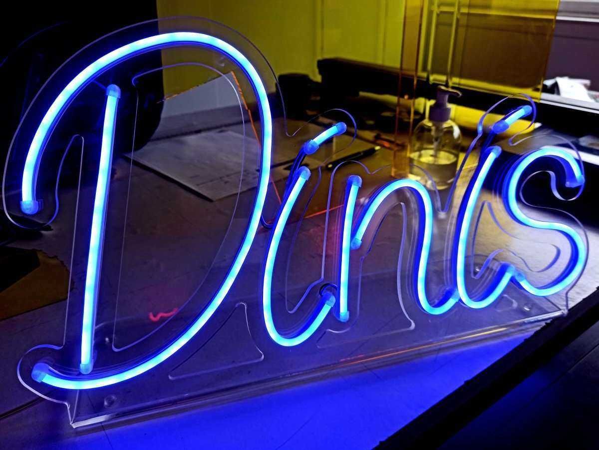 NEON LED - Acrílico com Letras ou Logotipo Led - Personalizável