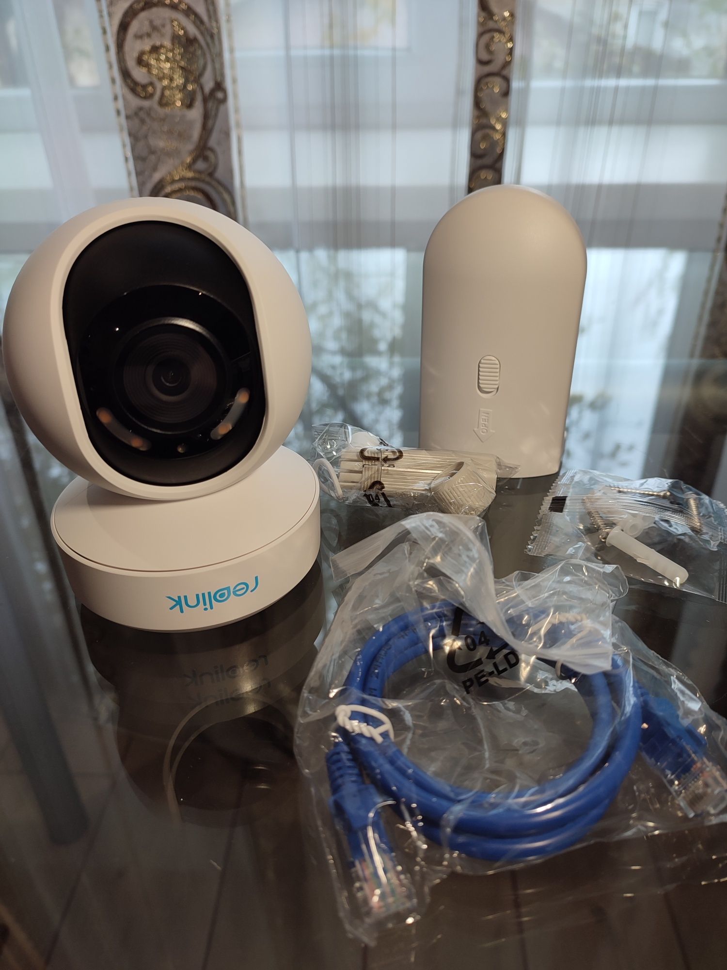 Reolink E1 Outboor SE PoE 8MP 4K IP камера поворотна