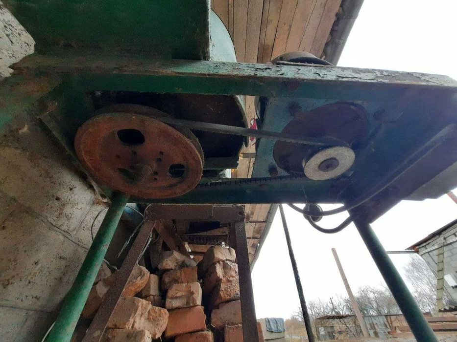 Корморезка (бурякорезка, кормоизмельчитель)