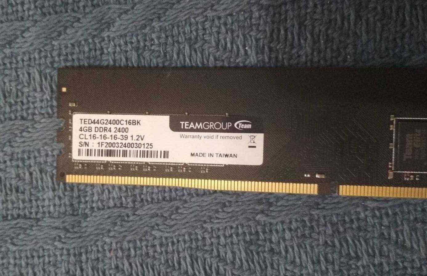 Team (TeamGroup) ddr4= 4Gb 2400MHz