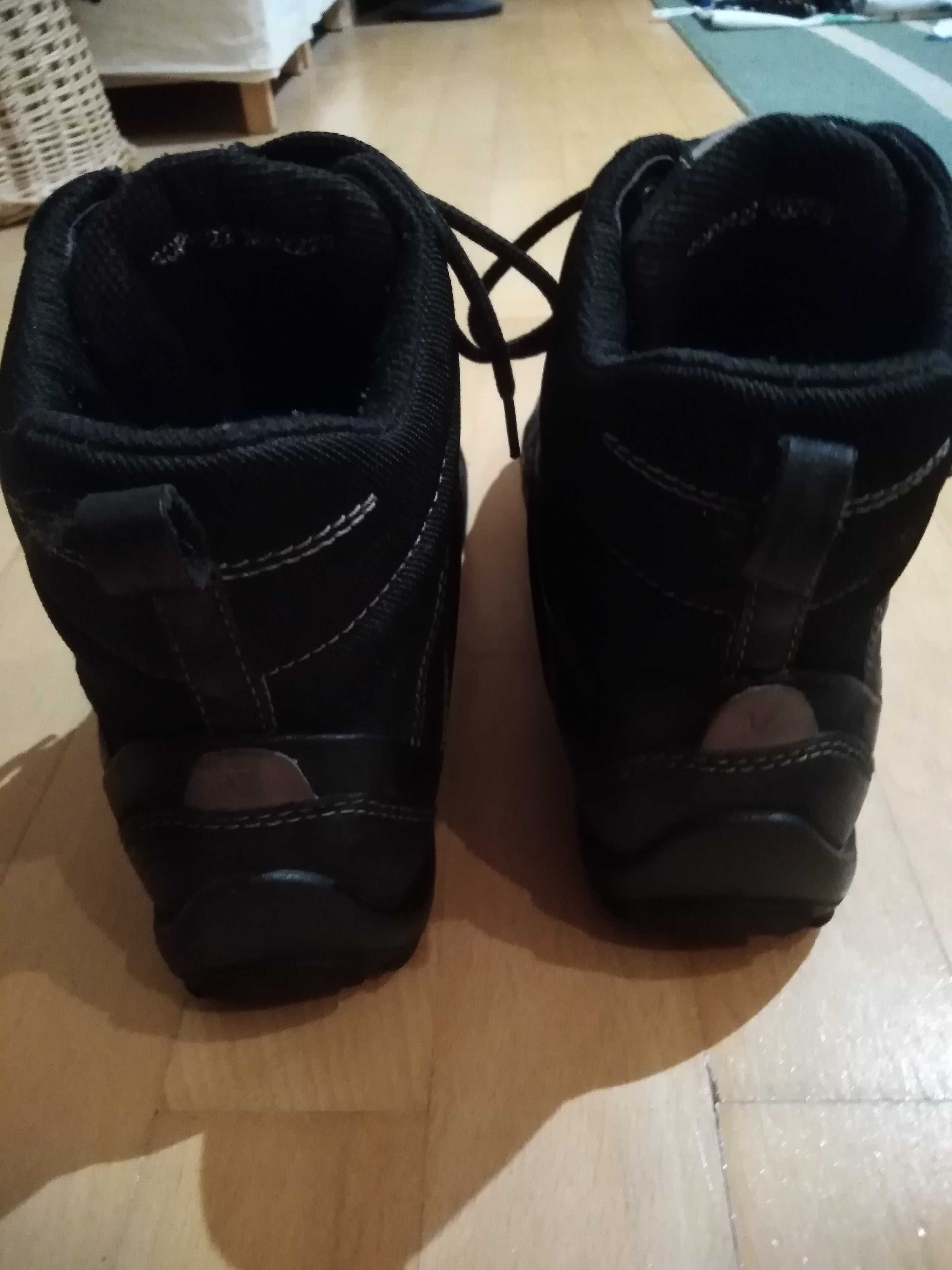 Buty Ecco sztyblety sneakersy kozaki Rozmiar 40