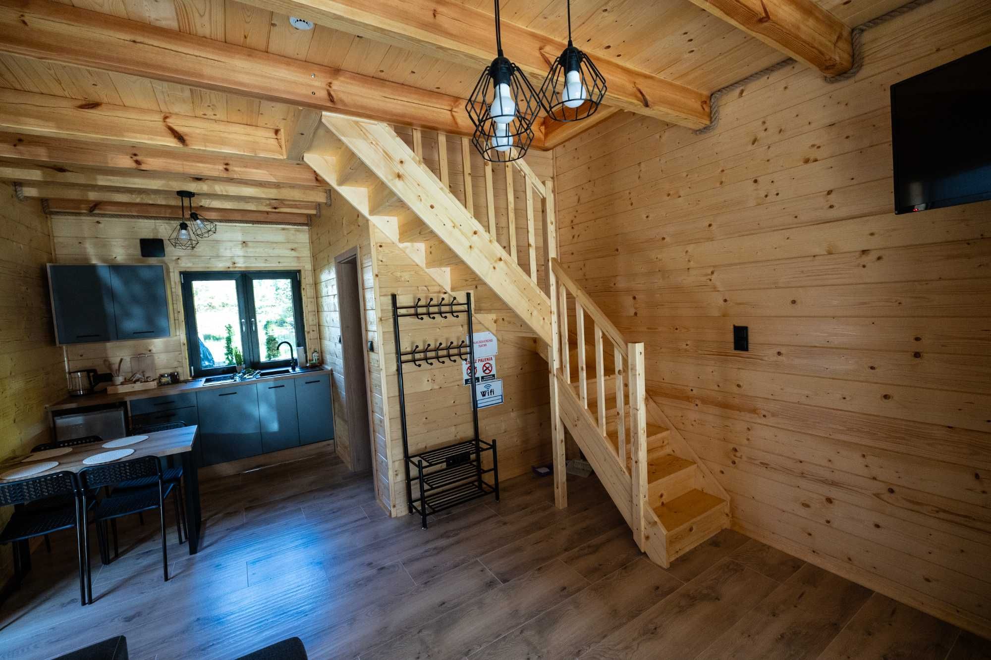 Domki letniskowe Noclegi balia- jacuzzi  świętokrzyskie