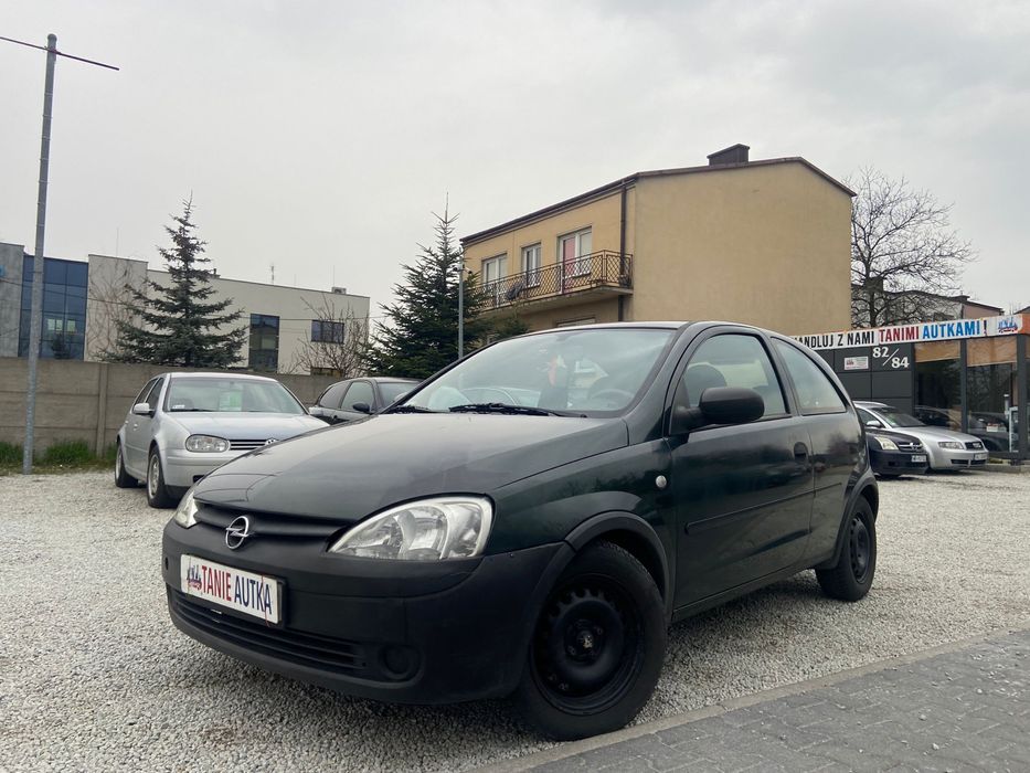 Opel Corsa C 1.7 Diesel • 2001 rok • mały przebieg • hak