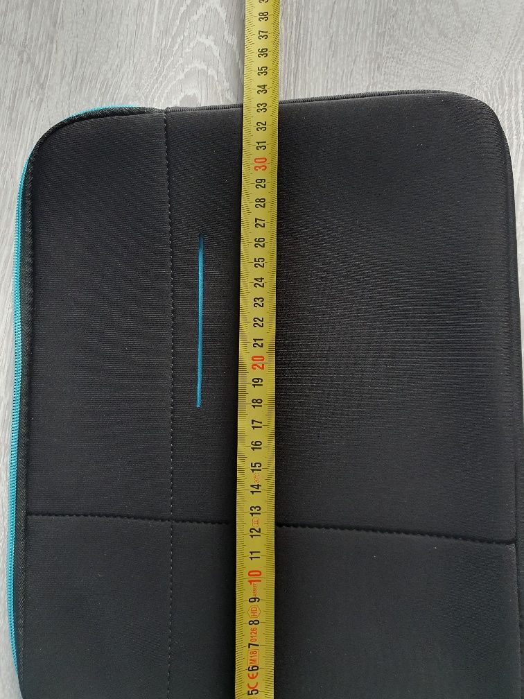 Etui na laptopa, tablet Samsonite