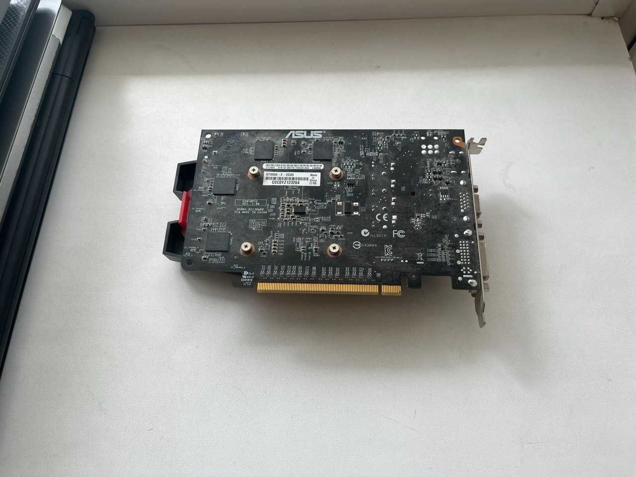 Asus GTX 650 2048MB GDDR5 (128bit) (1071/5000) (DVI, VGA, HDMI) робоча