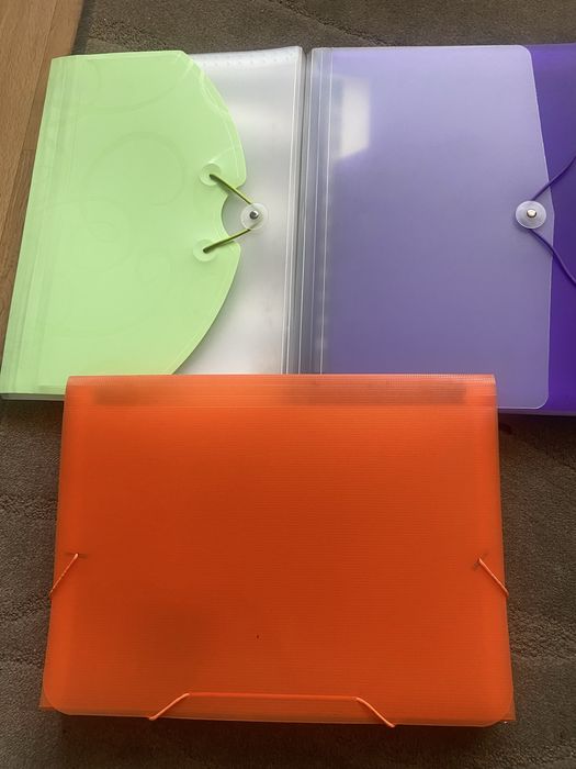 Nowe teczki na dokumenty a4-3 sztuki