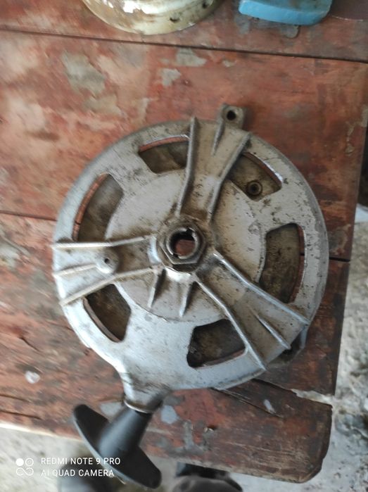 Ручний стартер на Вихрь 25