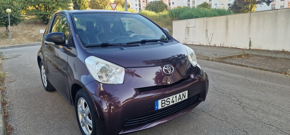 Toyota IQ 1.4 D-D4 Deisel 2011 Com 120 mil km