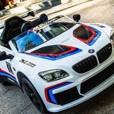 Auto na akumulator BMW M6 GT3  Nawiew powietrza