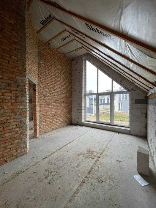 Продаж будинку в котеджному містечку ШВИДКИЙ ВИЇЗД до КИЄВА