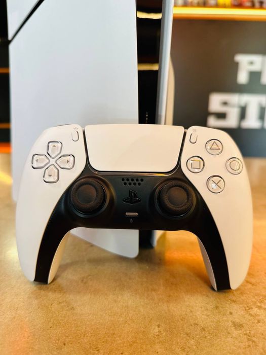 PlayStation 5 Slim Blu-ray - відмінний стан, гарантія від магазину!