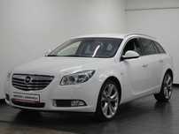 Opel Insignia 2.0CDTI 160PS 4X4 / Auto z Gwarancją - AUTO BIJAK
