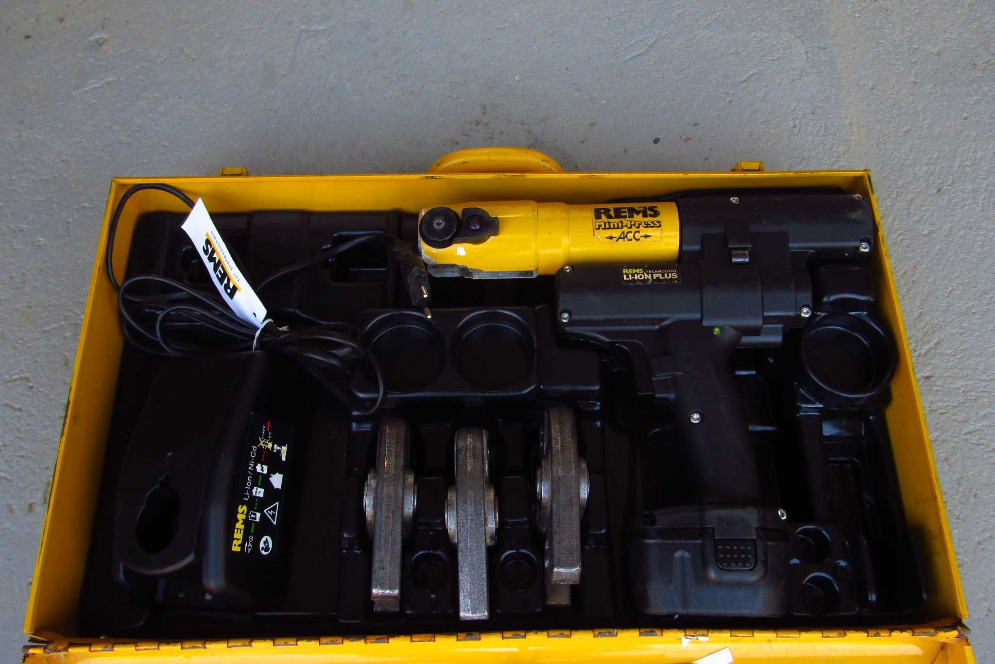 Zaciskarka Rems mini press 14,4 v ACC