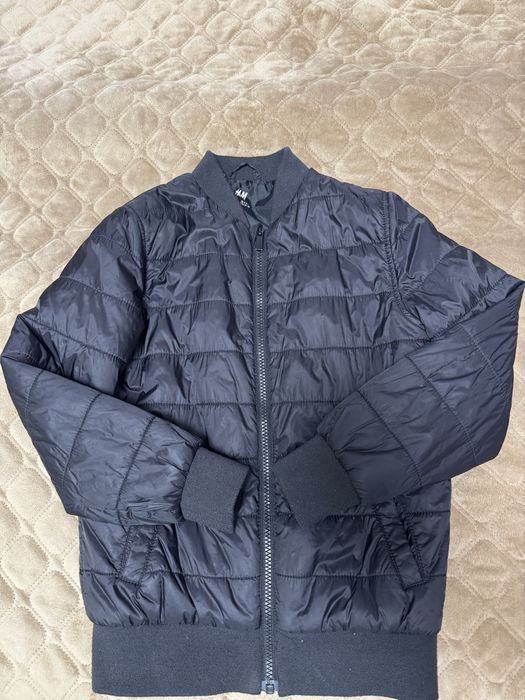 Легка весняна куртка H&M на 128-134см