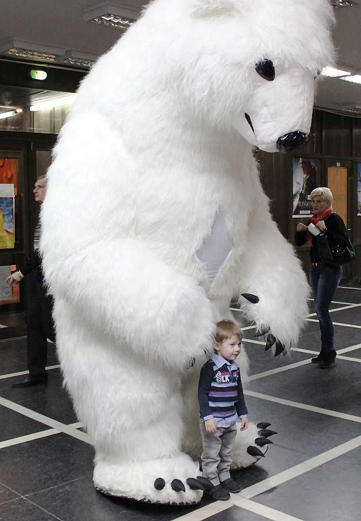 Ростова фігура пневмокостюм білий ведмідь