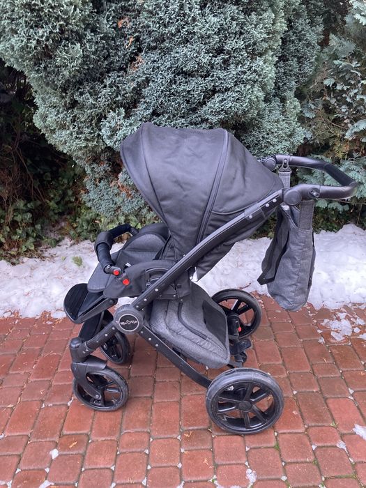 Wózek MILU KIDS MODERN 2w1 / 3w1 / 4w1 z Bazą Czarno Szary