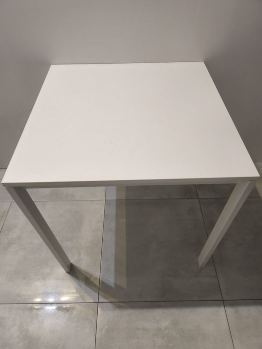 PILNIE sprzedam. Stół Vihals Ikea