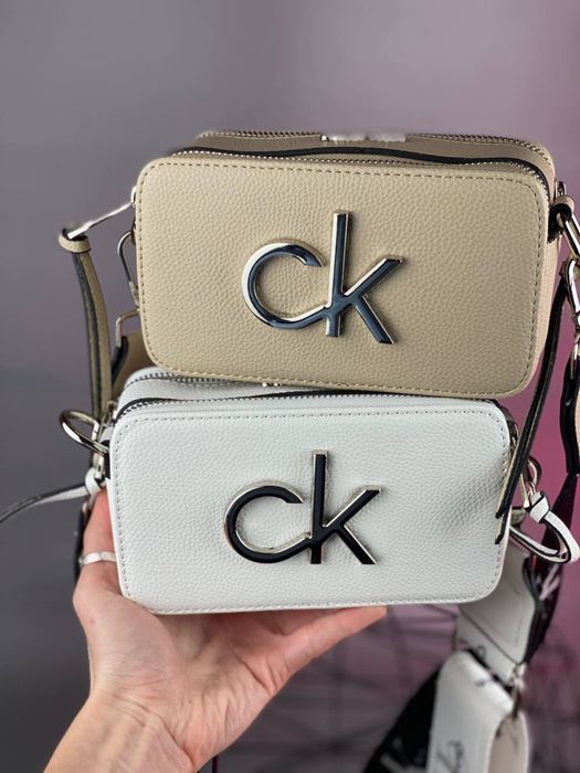 Сумка Calvin Klein для девушек  Белая сумочка от Келвин Кляйн