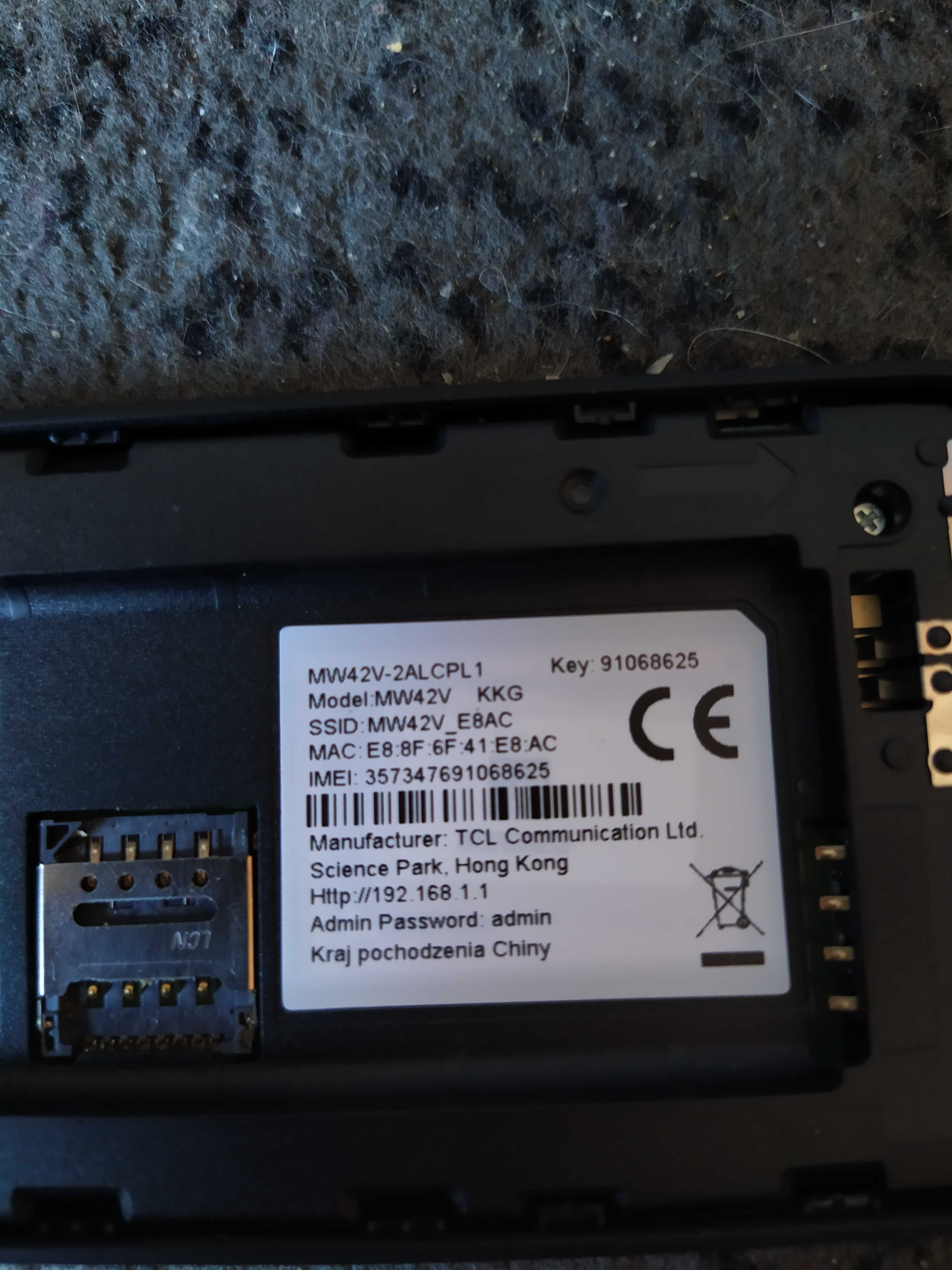 Router WiFi TCL LinkZone LTE Cat4 MW42V mobilny przenośny na kartę