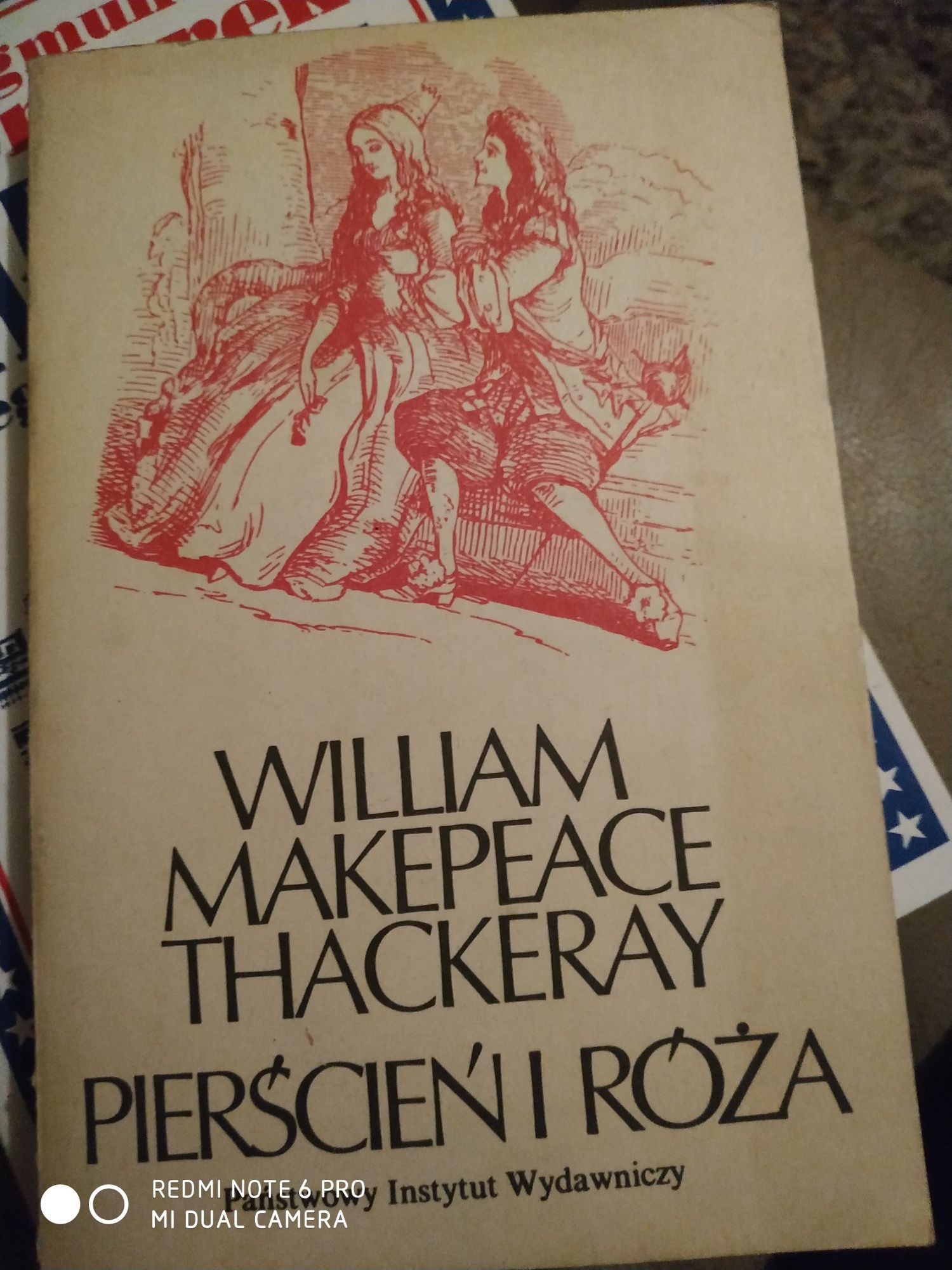 Pierścień i róża .1986 William makepeace