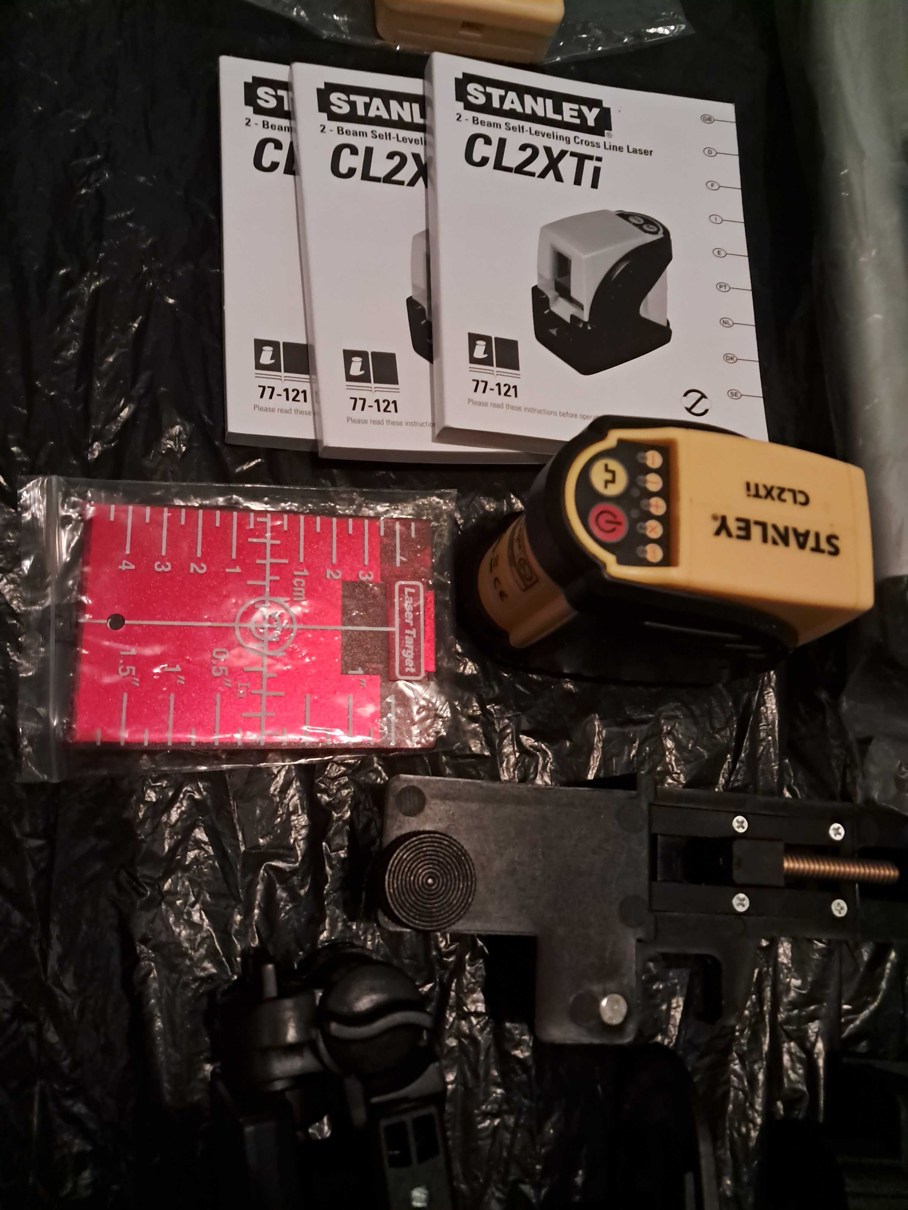 Laser krzyżowy CL2XTi + detektor Stanley LD100  NOWY zestaw