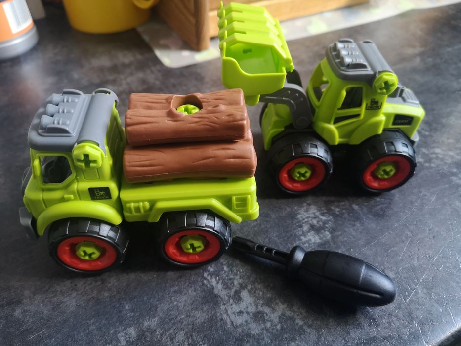 Autka do skręcania, ciuchcia