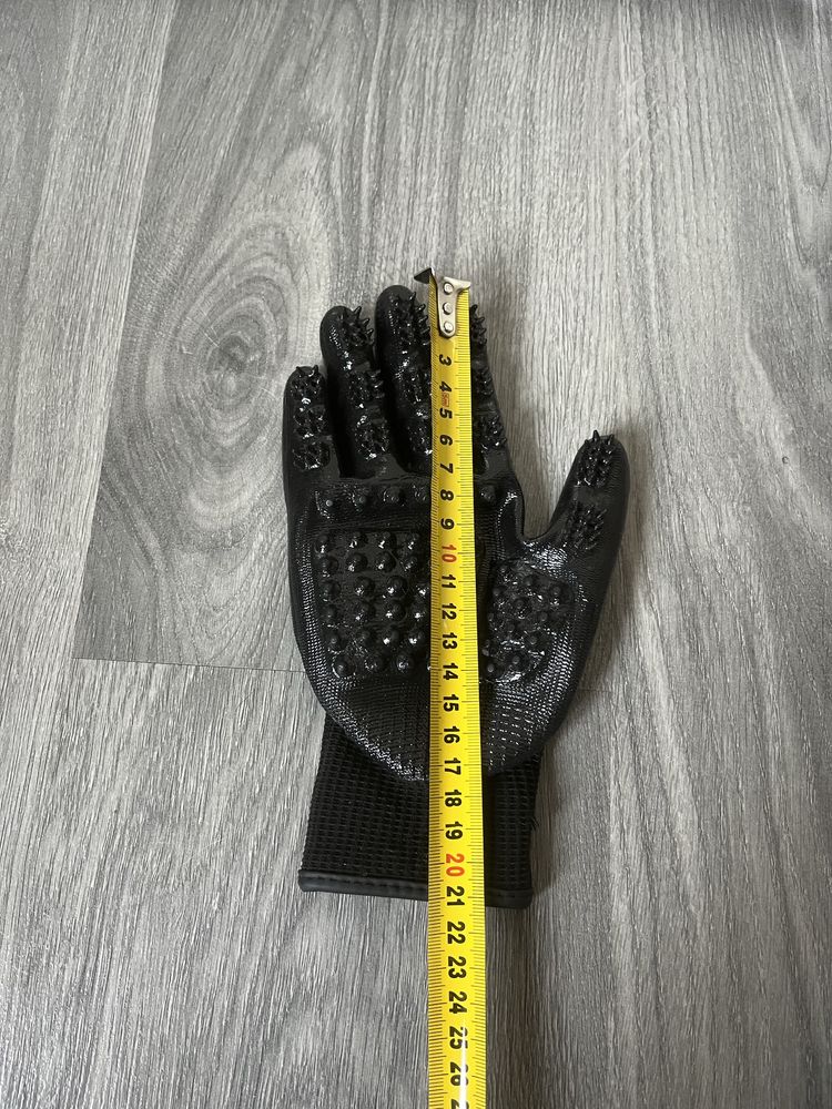 Рукавиці Handson для вичісування шерсті тварин