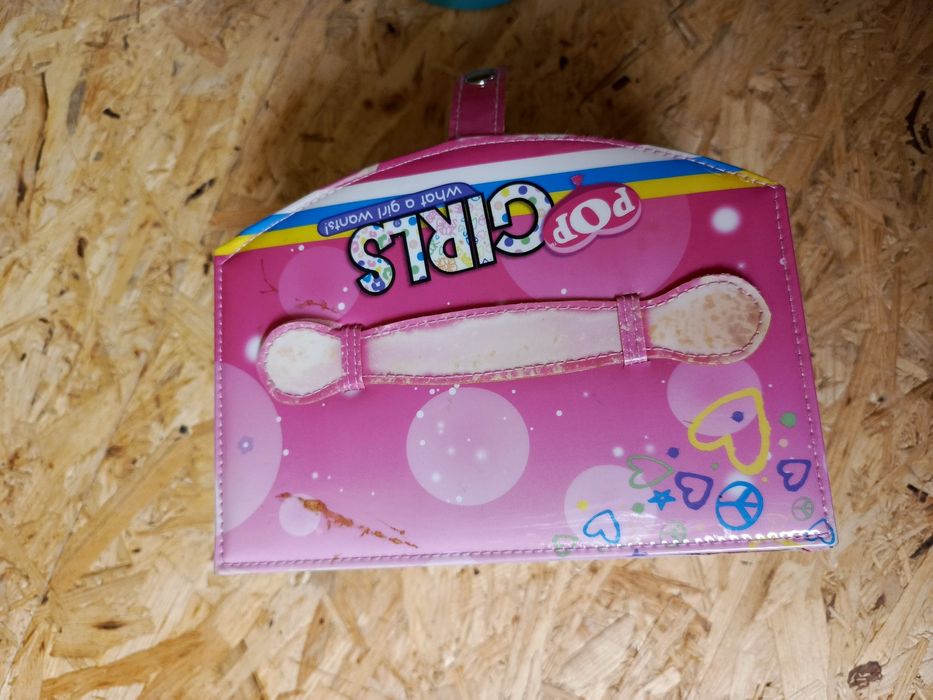 Pudelko na bizuterie rozkladane