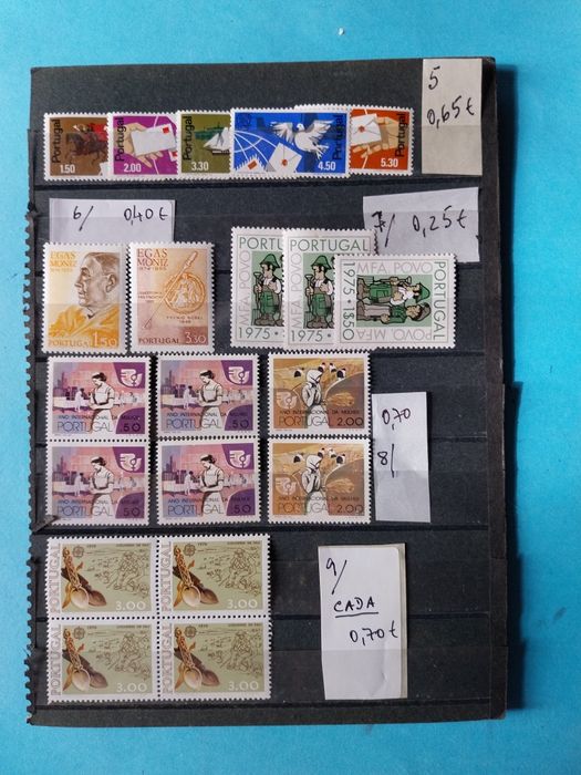 Selos de Portugal.  Sobras de colecções  déc. 70